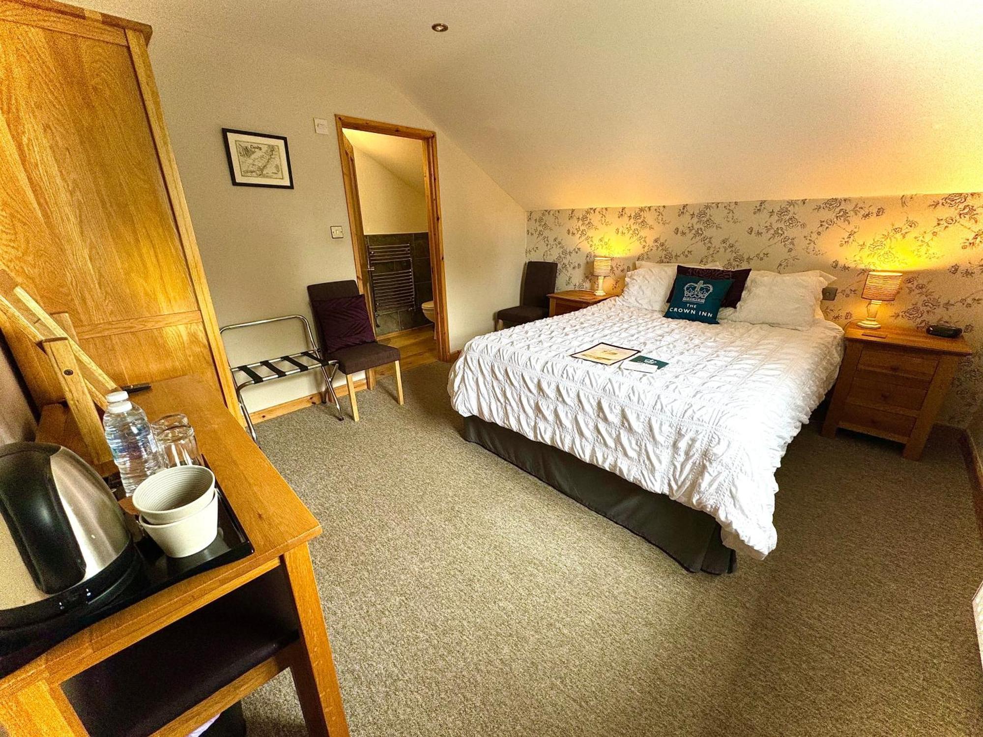 The Crown Inn West Down Bagian luar foto